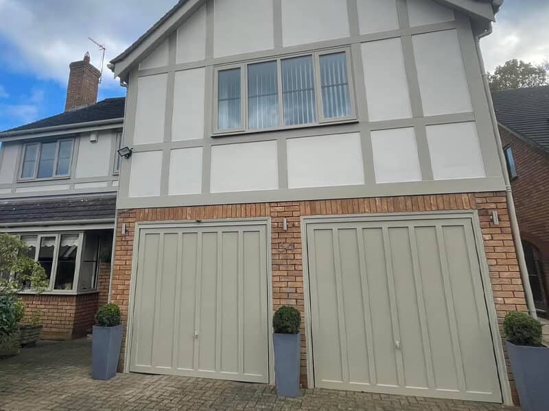 Garage Door Spraying